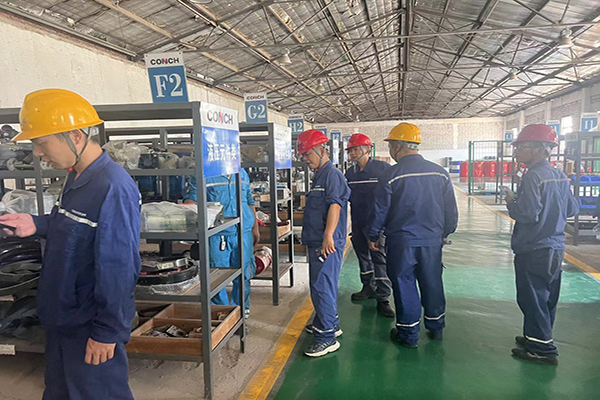 1723431025419224.jpg 參觀倉(cāng)庫(kù).jpg