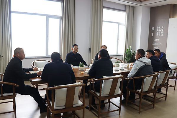 1739501054497215.png 3-賴書記現場座談.png