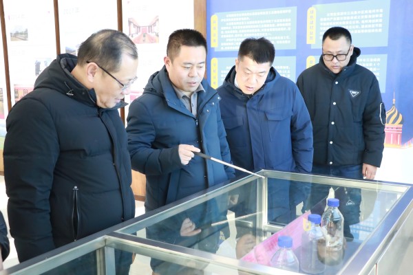 1740622653146019.jpg 2.jpg